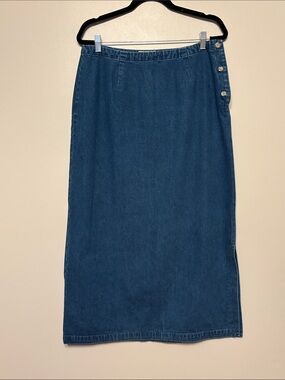 Eddie Bauer  Blue Denim Maxi Skirt. Size 14